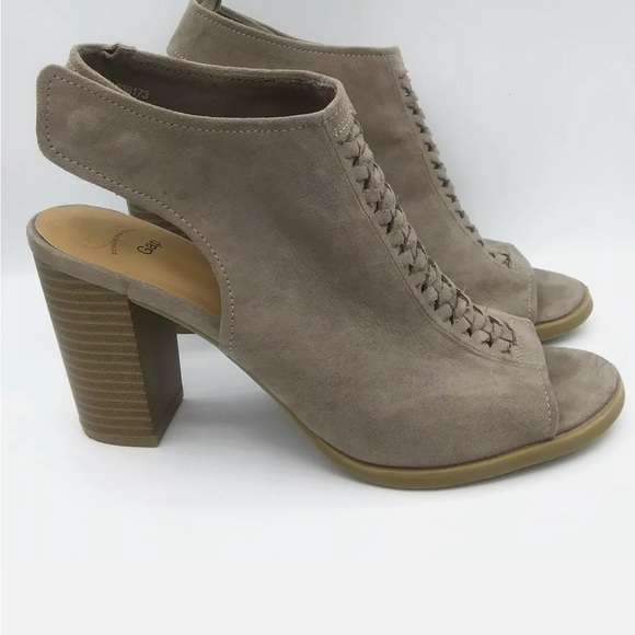 NWT GAP suede braided peep toe sandals women Size 8 block heel - Picture 5 of 9